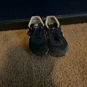 New Balance 515 Navy and white sneakers
